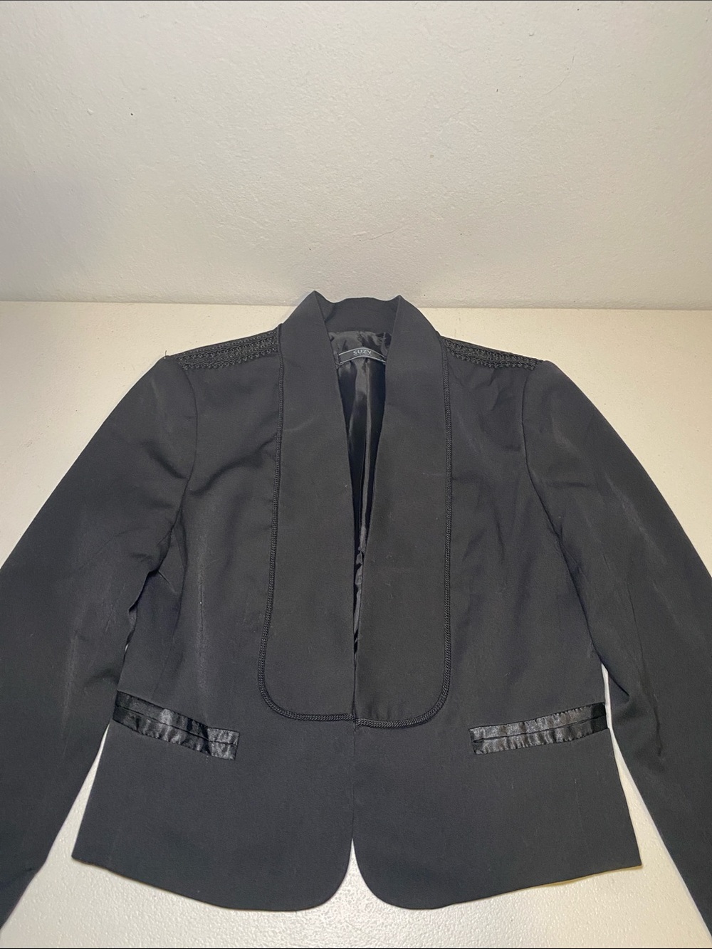 Suzy Shier Black Open-Front Women's Blazer